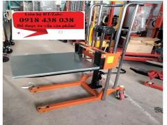 Xe nâng tay cao thép trắng có mặt bàn tải trọng 400kg nâng cao từ 0.85-1.7m